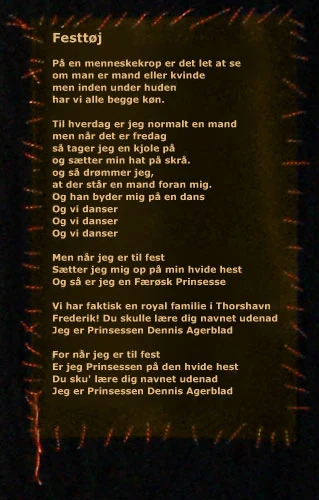 Tekstilværk med digtet “Festtøj”.